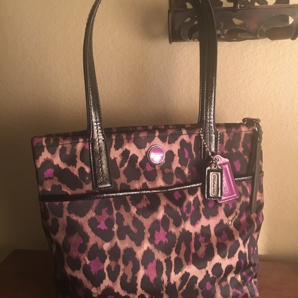 Coach leopard small tote bag - Picture 2 of 5